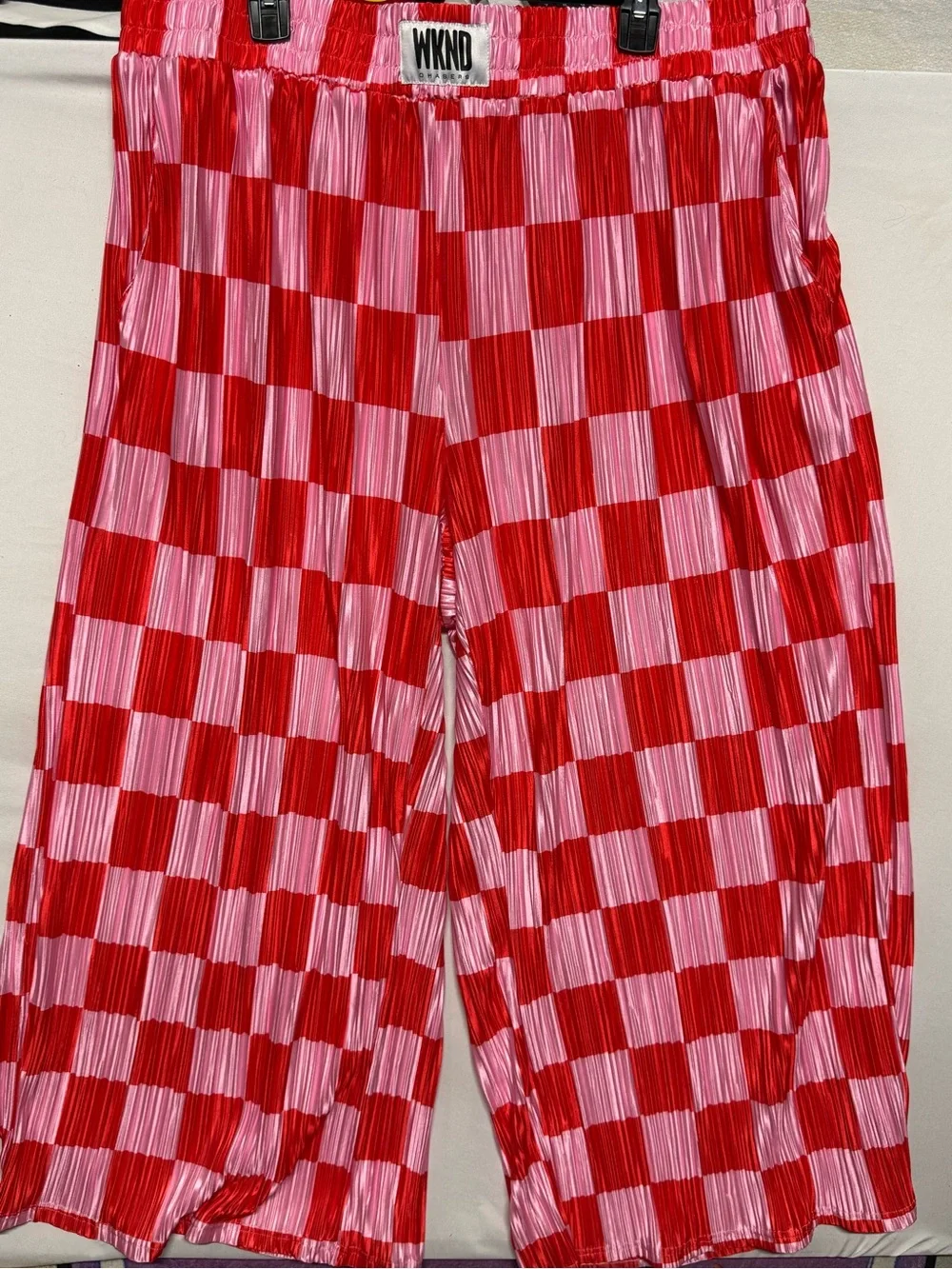 WKND by Chaser Checkered Plisse Pants - Red & Pink 4XL - Picture 5 of 8